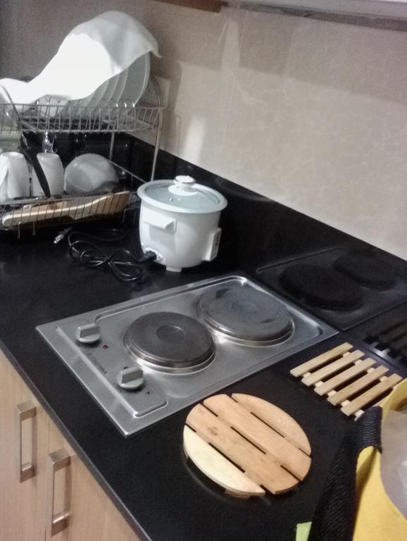 Condo At Shell Residences Манила Екстериор снимка