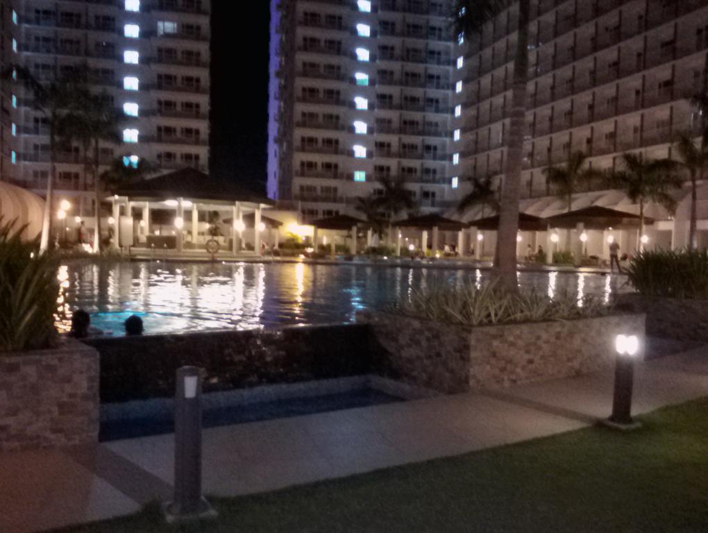 Condo At Shell Residences Манила Екстериор снимка