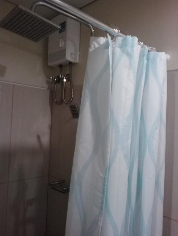 Condo At Shell Residences Манила Екстериор снимка