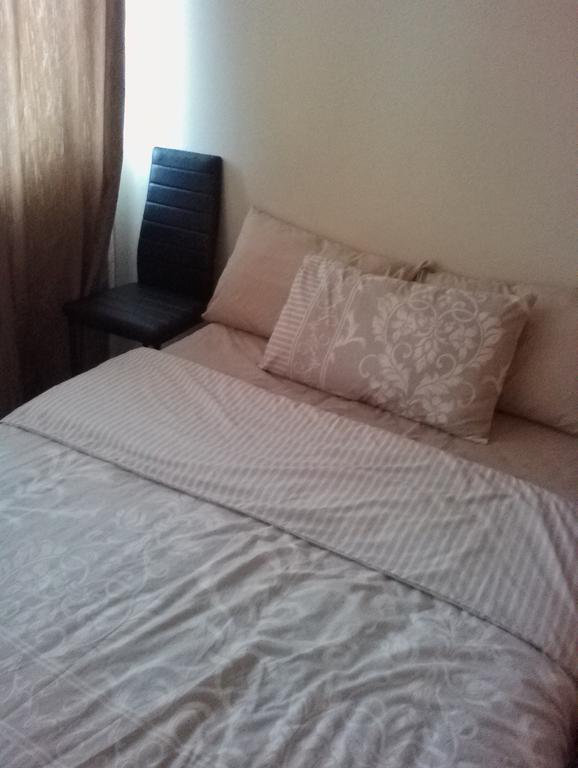 Condo At Shell Residences Манила Екстериор снимка