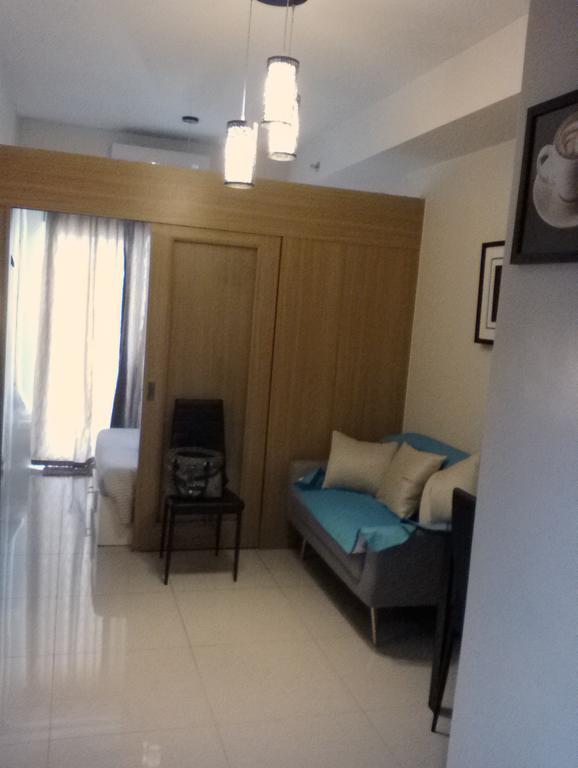 Condo At Shell Residences Манила Екстериор снимка
