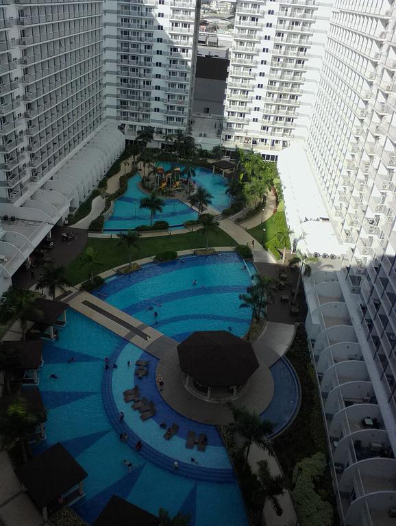 Condo At Shell Residences Манила Екстериор снимка