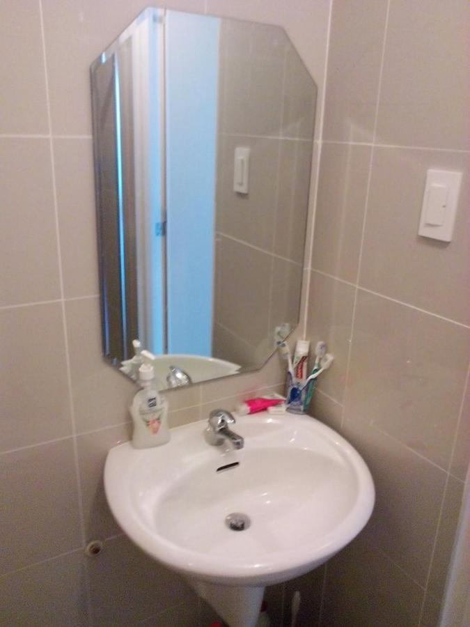 Condo At Shell Residences Манила Екстериор снимка